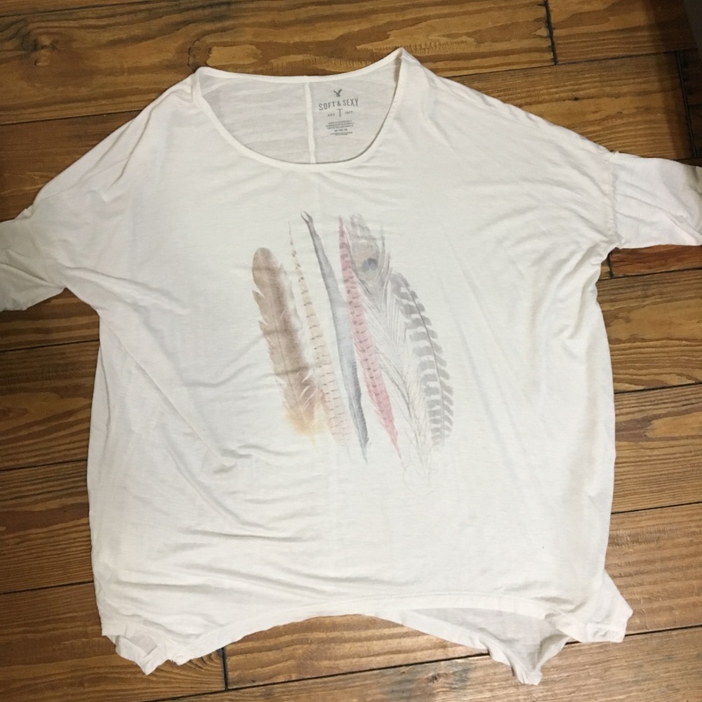 American Eagle Soft & Sexy Feather Tee